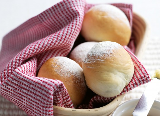 Yarrows Dough White Dinner Rolls x 24